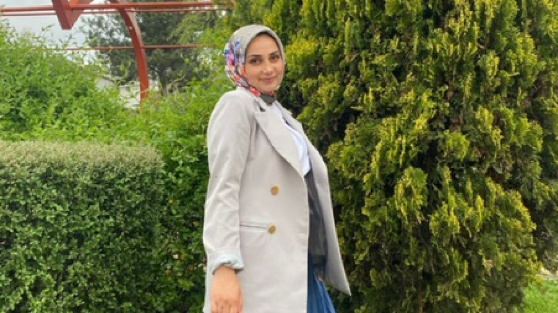 Meral BARAN - Türk Dili ve Edebiyat Öğretmeni