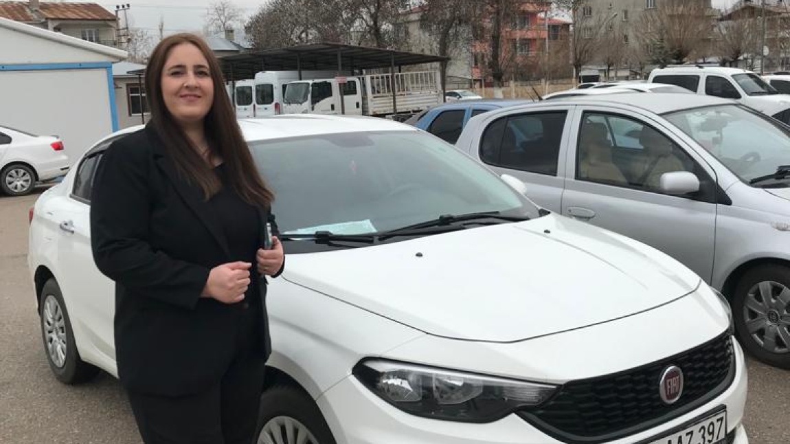 Gülistan DANIŞMAN - Bilişim Teknolojileri Öğretmeni